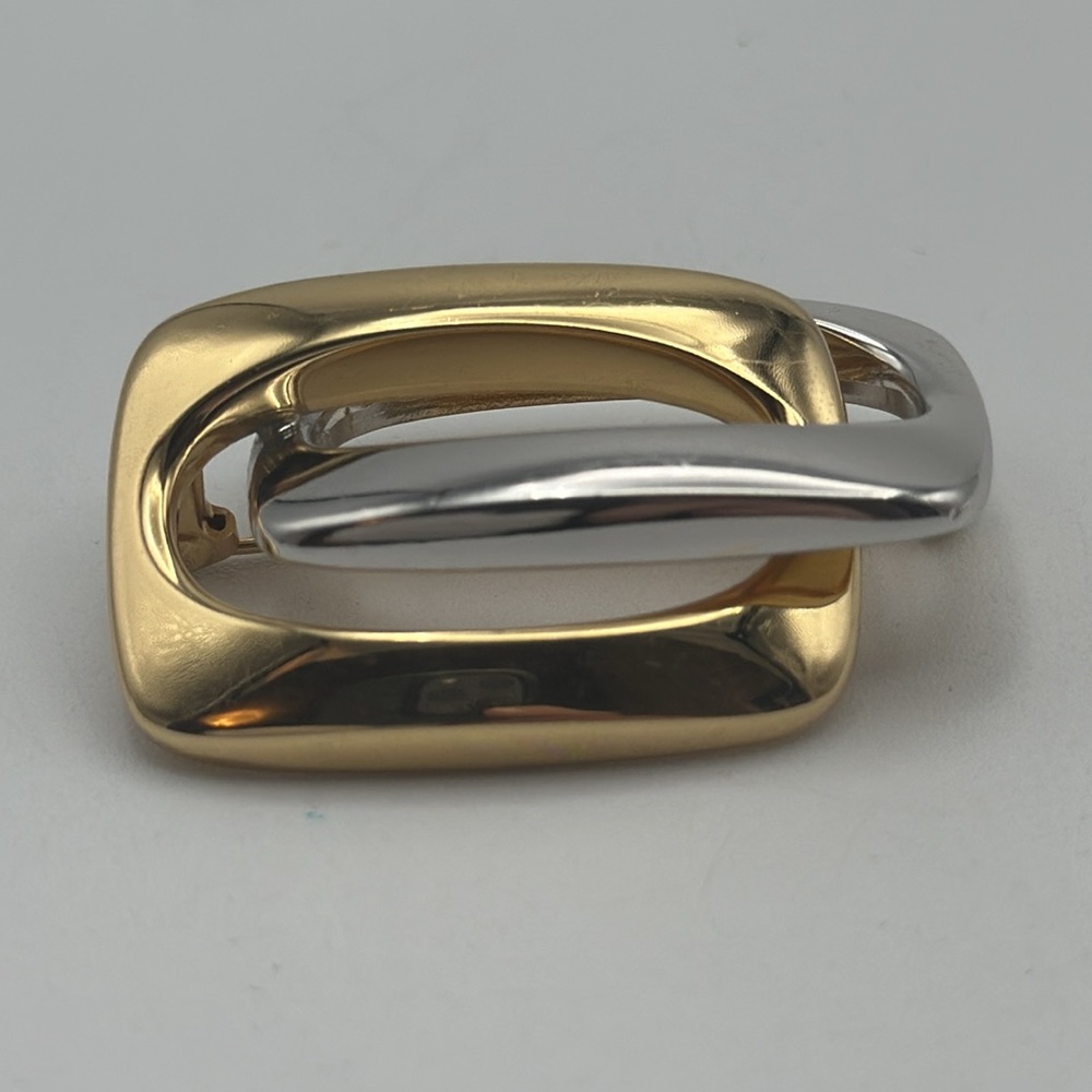 Rare 1974 Vintage Christian Dior Germany Silver Gold Tone Abstract

Pin Brooch - Picture 6 of 8